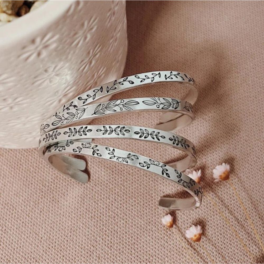 Continuous Pretty Pattern Adjustable Bracelet - [LostPost]